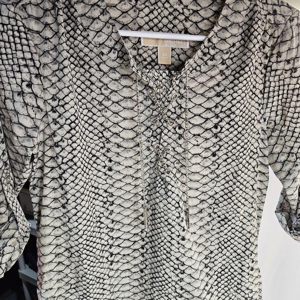 Michael Kors Snake Print Silver Chain Long Sleeves X-Small Xs